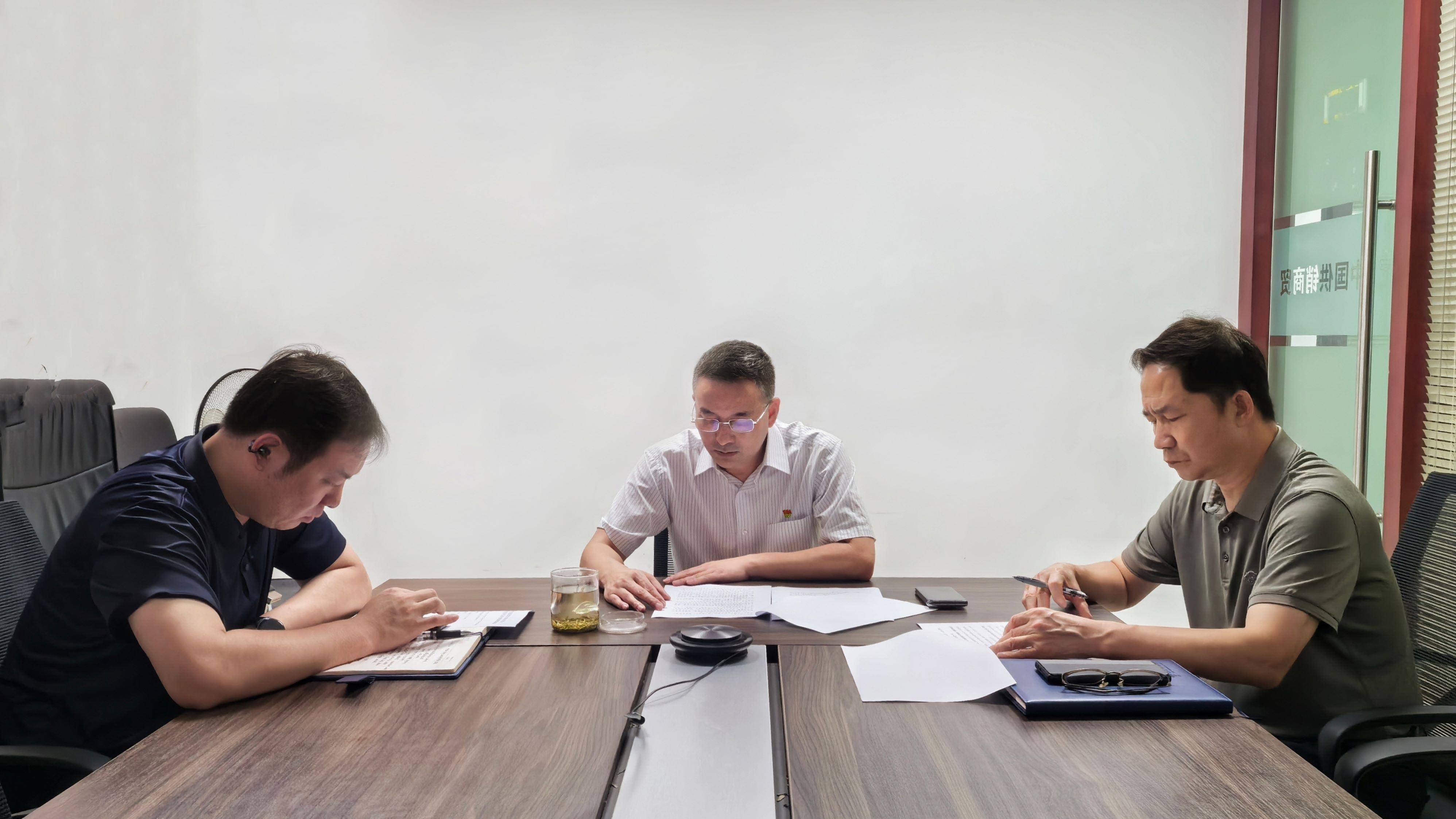 1722222701417280.jpg 57242f98c36bf0dbee892538ee5ddb7.jpg